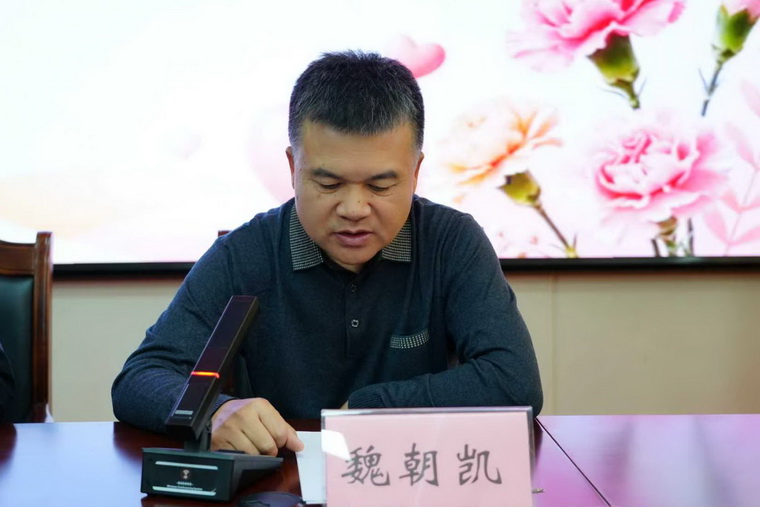 县作协主席魏朝凯.jpg